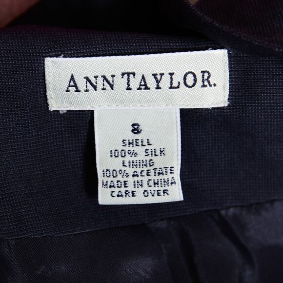Ann Taylor Navy Blue Silk Blazer size 8 M - Picture 2 of 3